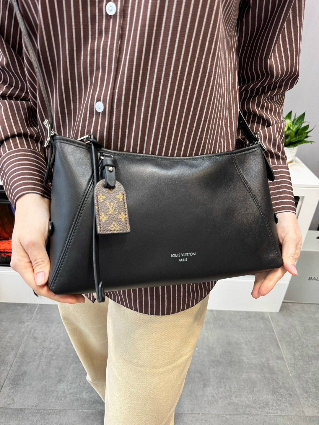 сумка louis vuitton женская,сумка,сумка louis vuitton,женская сумка,сумка через плечо louis vuitton