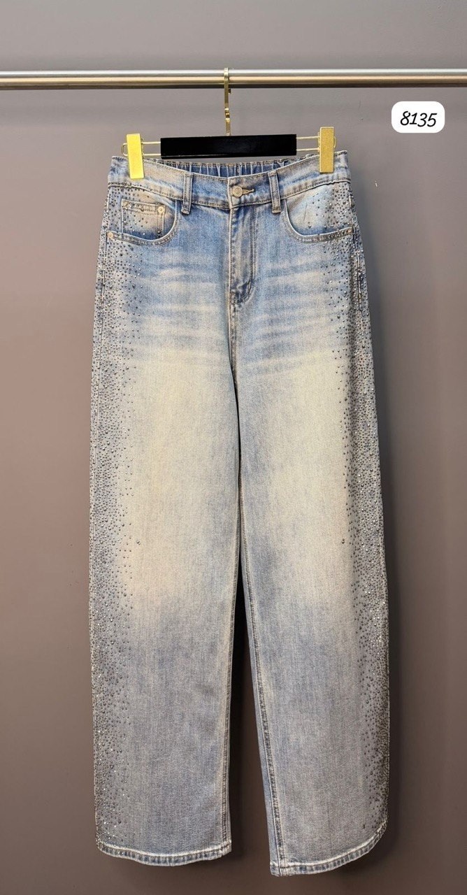 джинсы со стразами,белые джинсы,бежевые джинсы,женские джинсы,джинсы модные