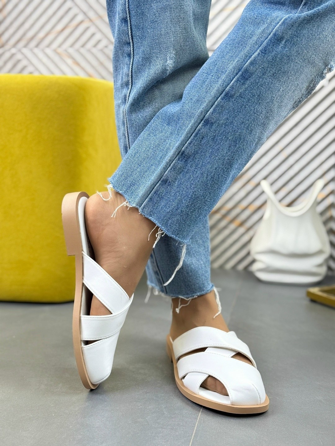 женские шлепанцы,,шлепанцы летние,женские сандалии,шлепанцы лоро пиано