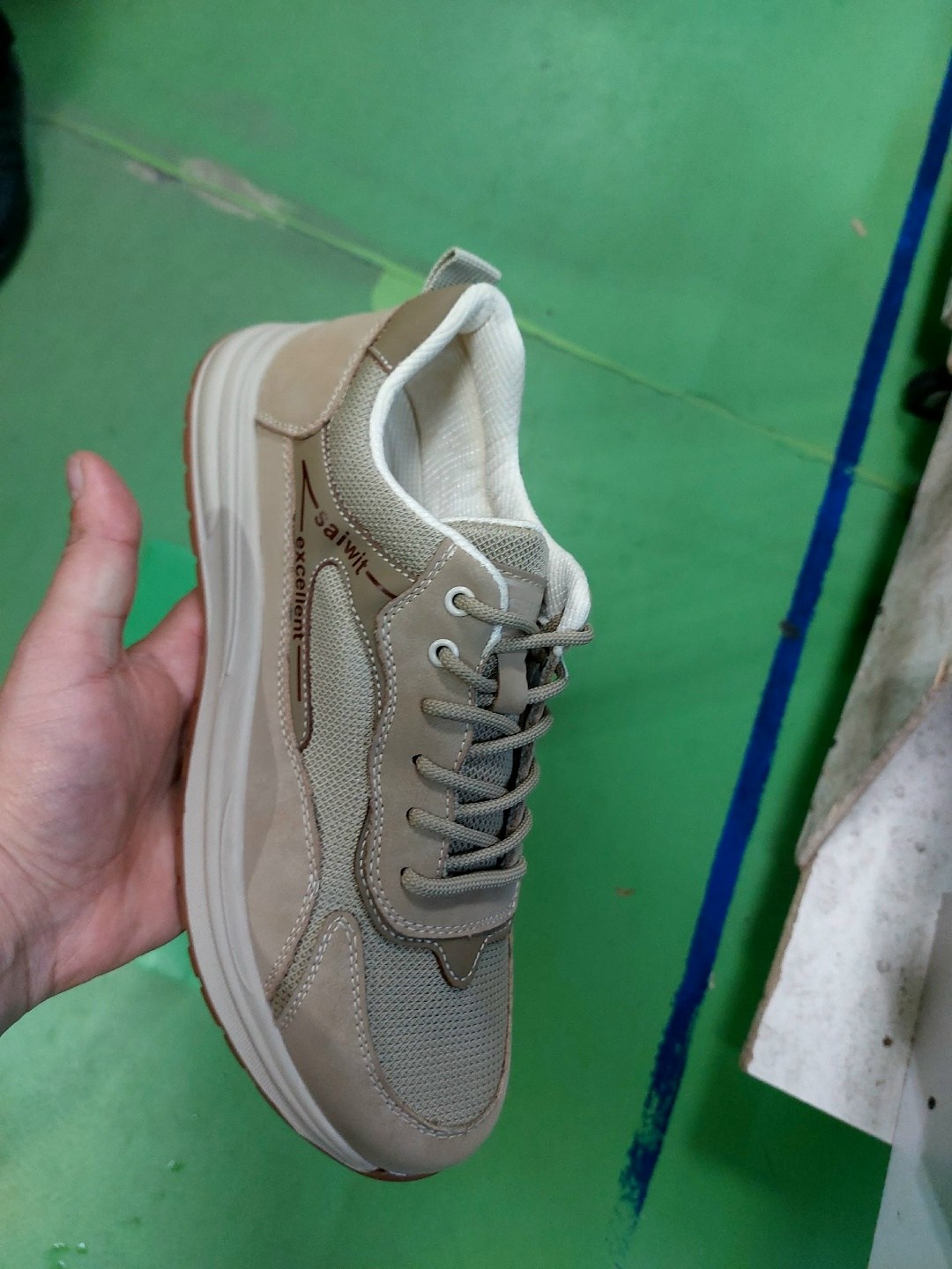 ,кроссовки strobbs,кроссовки женскиe,повседневные кроссовки,спортивная