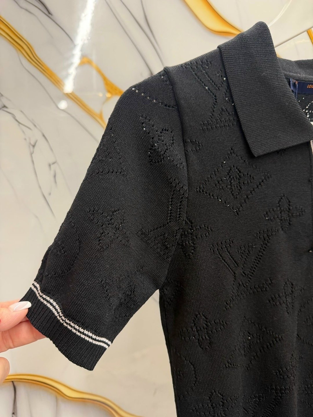 одежда для женщин,жены русских футболистов,жёны футболистов россии,джемпер