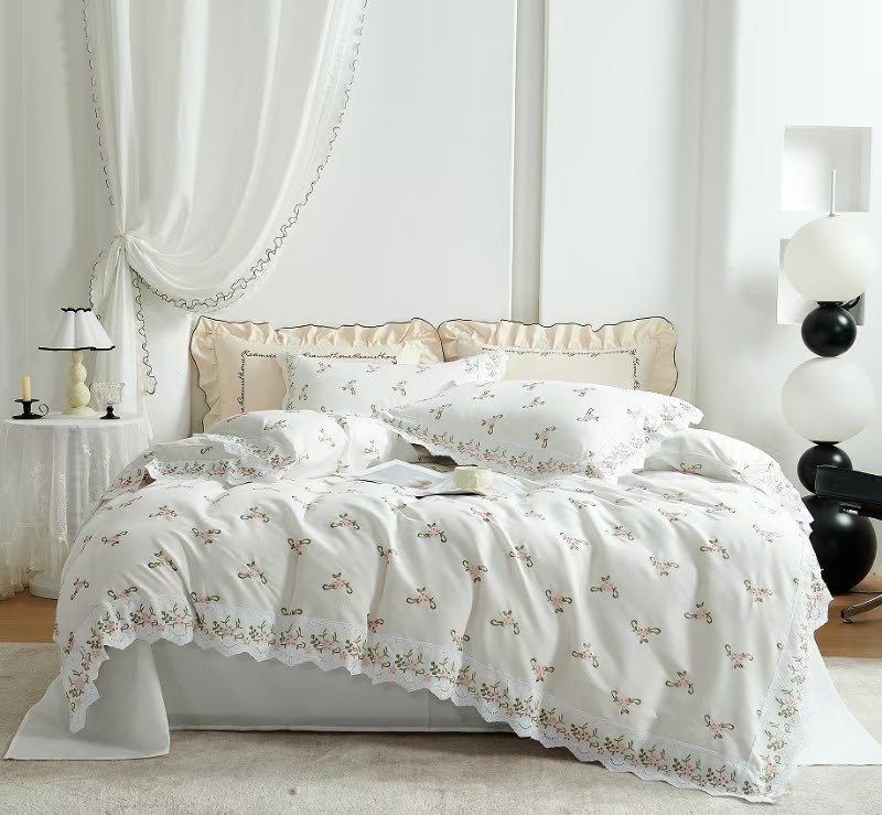 комплект постельного белья,постельное белье,роскошный комплект постельного белья,комплект постельного белья с вышивкой,комплект постельного белья в стиле принцессы