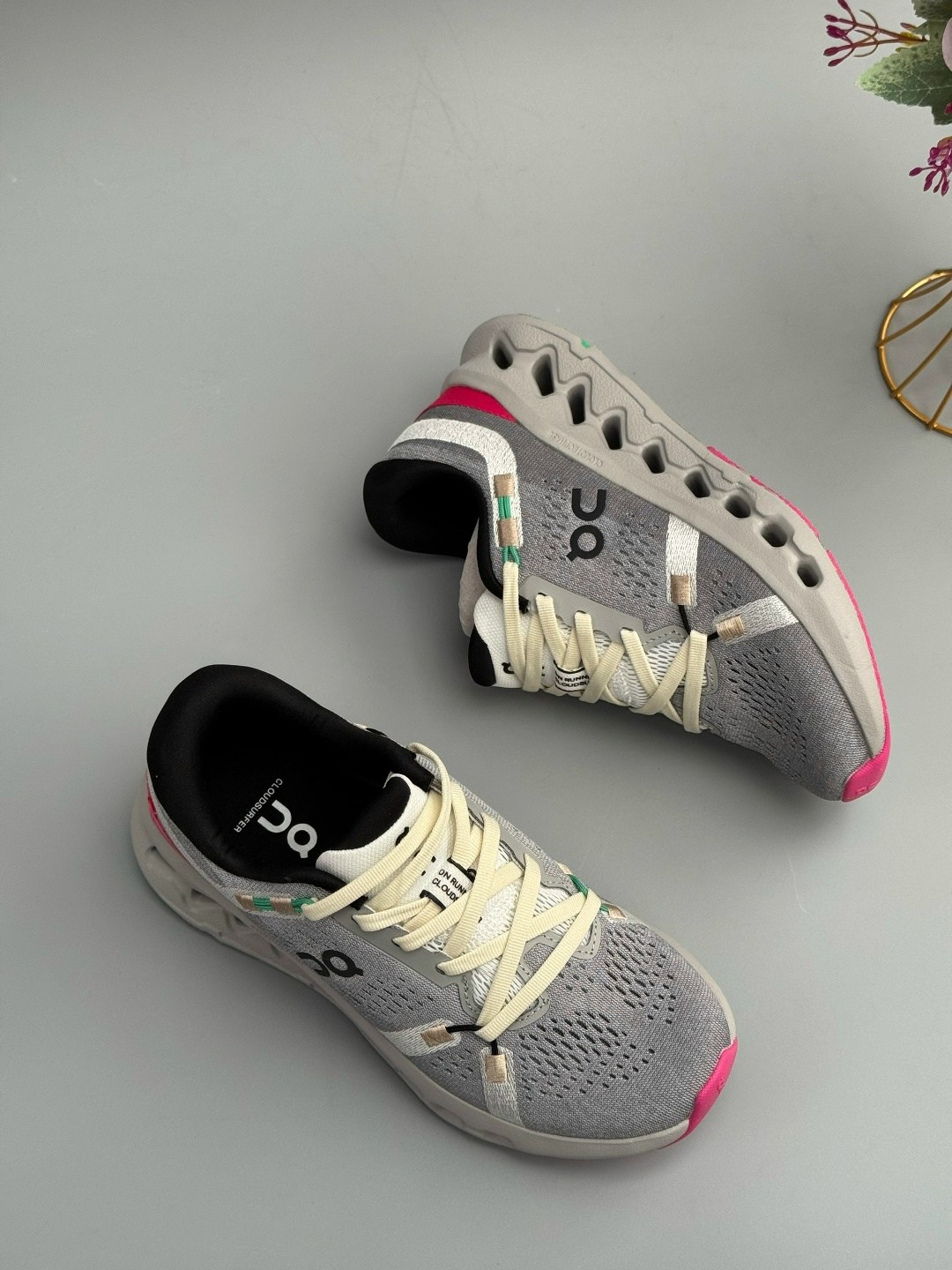 кроссовки on cloudsurfer,кроссовки,повседневные кроссовки,кроссовки беговые,кроссовки on