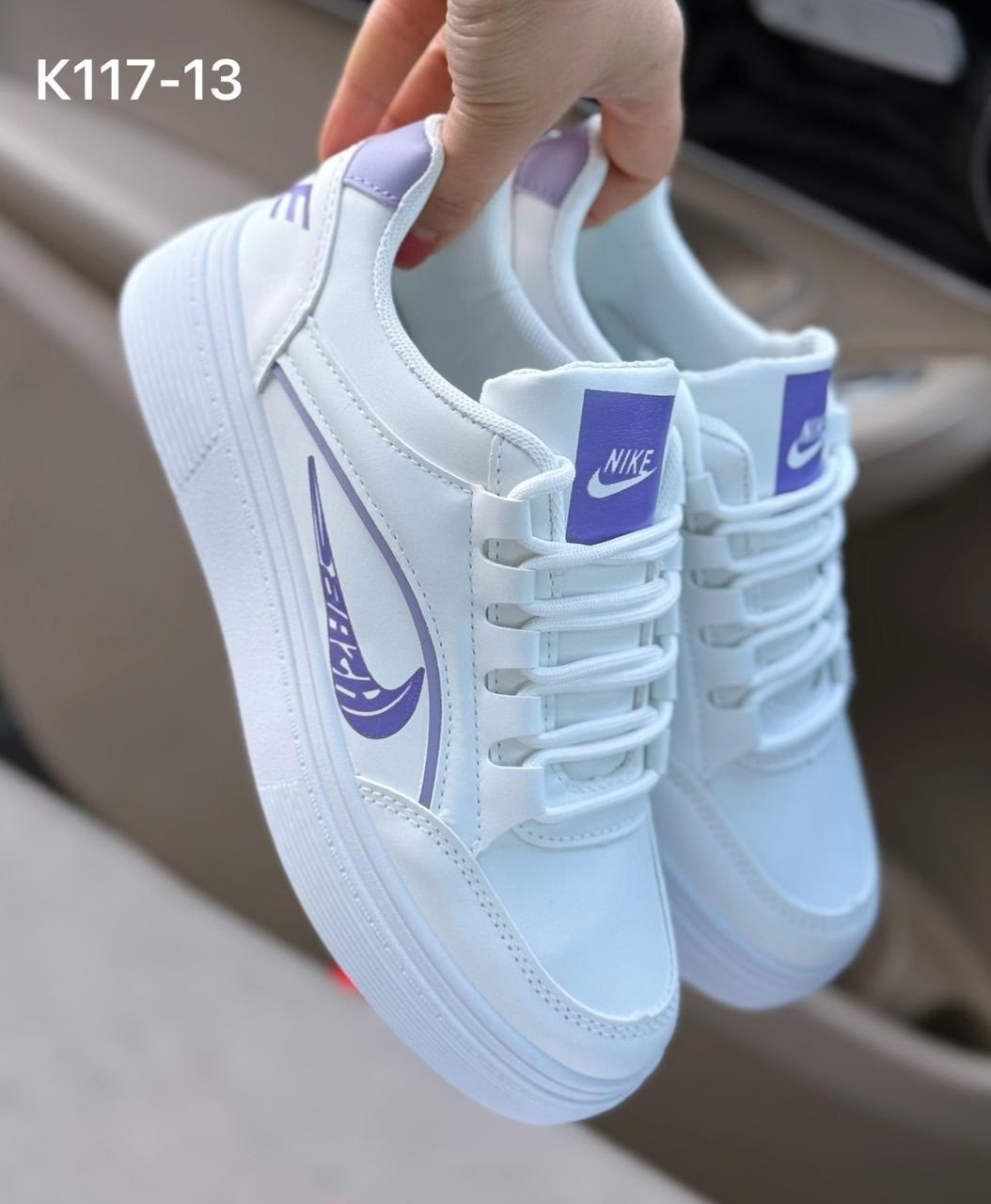 кроссовки женскиe,кроссовки,модные кроссовки,,универсальные кроссовки