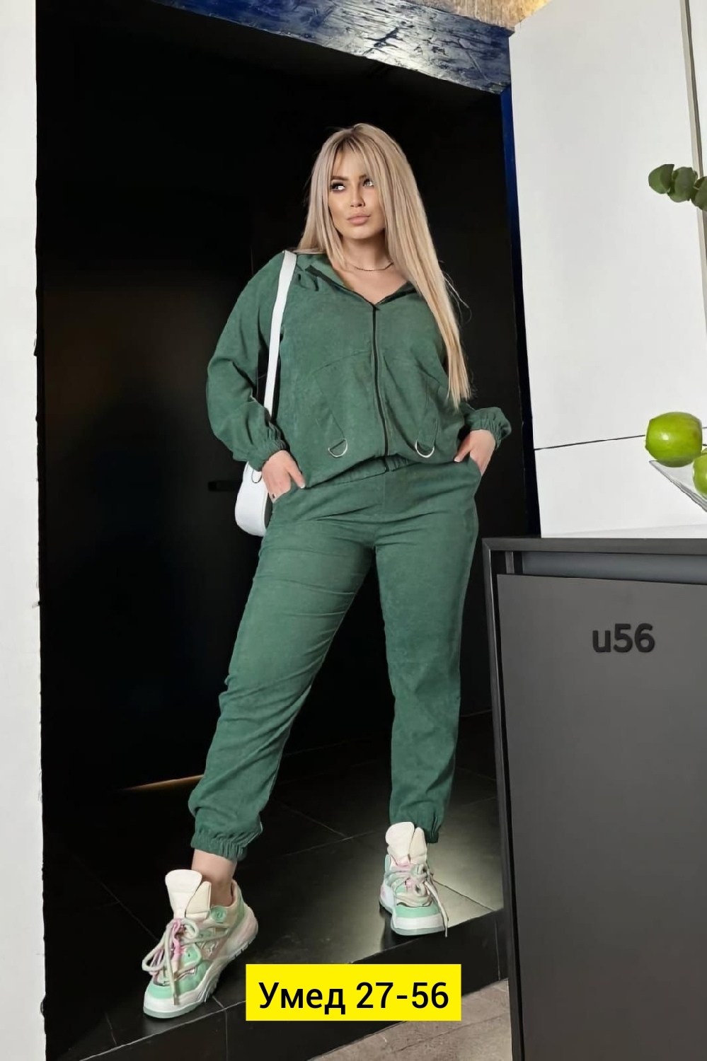 костюм женский на флисе,спортивные костюмы женские,костюм женские спортивные костюмы,костюм женский,велюровый спортивный костюм женски
