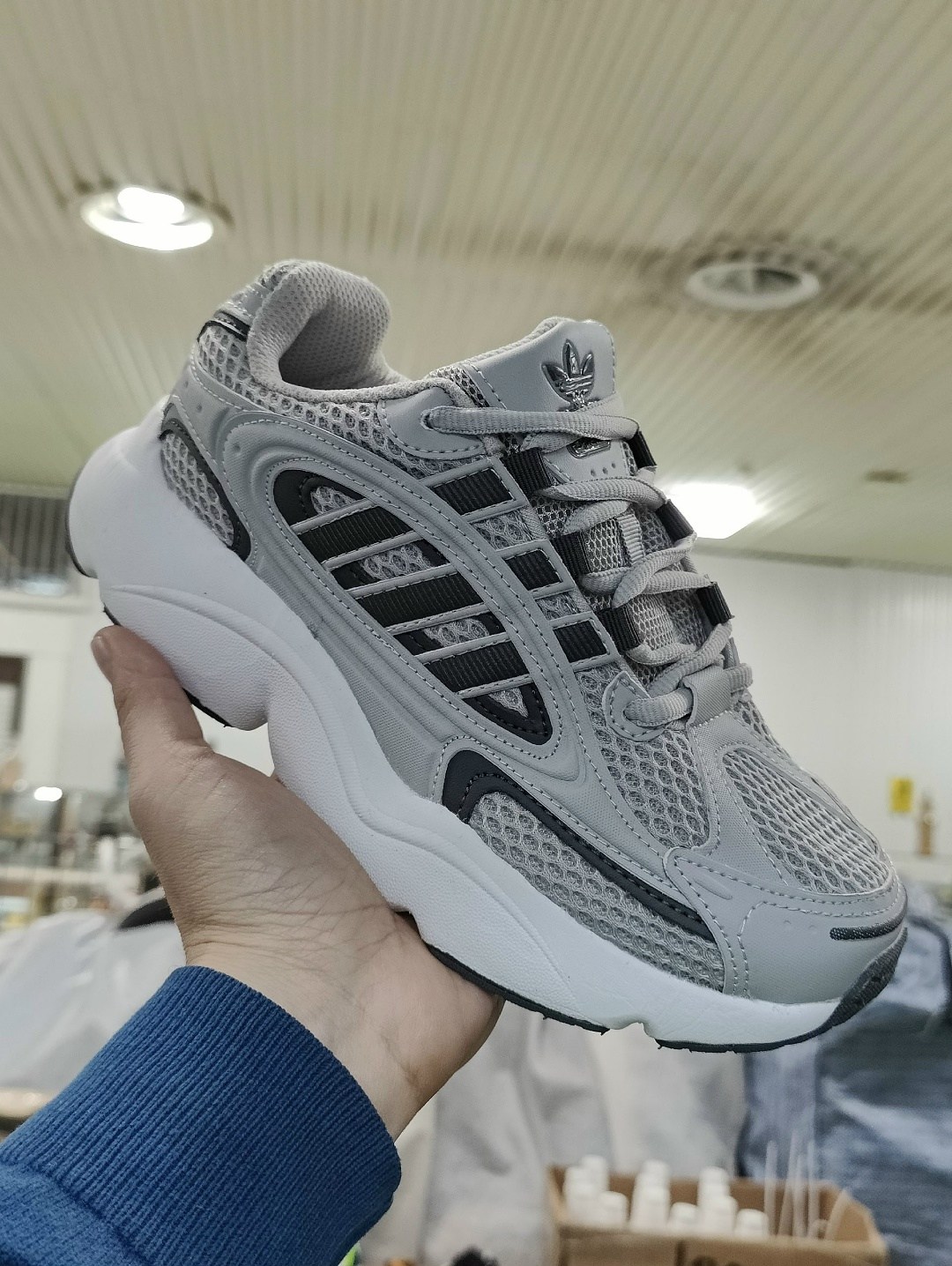 кроссовки adidas,кроссовки adidas original,мужские кроссовки adidas,кроссовки adidas ozmillen,кроссовки