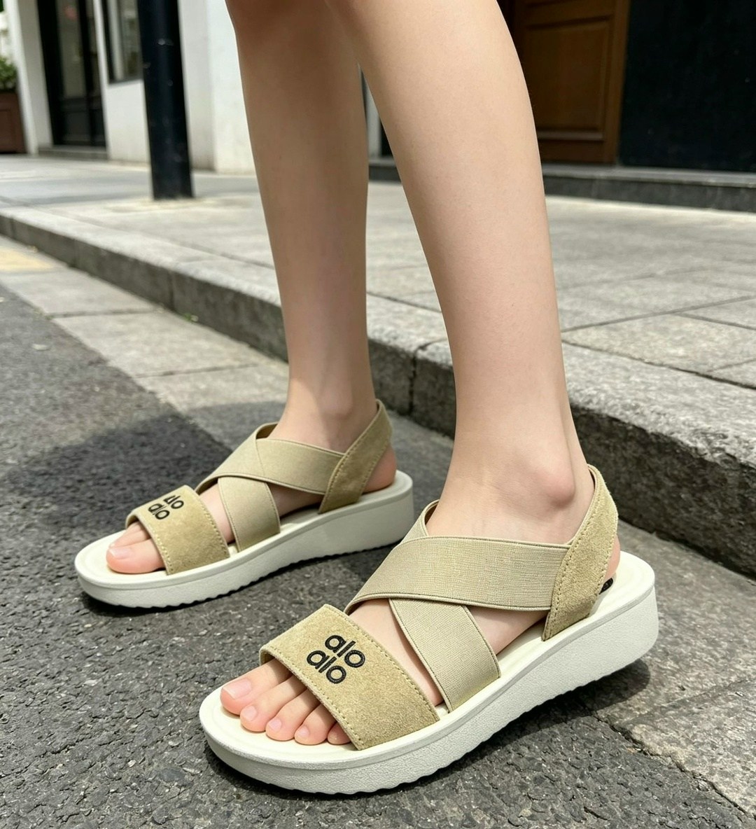 женские сандалии,сандалии модные,сандалии,,босоножки на платформе сандалии