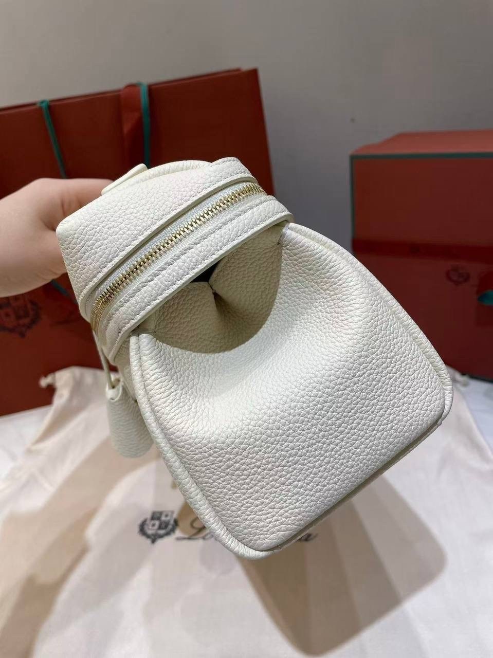 женская сумка,сумка loro piana,сумка,модная сумка,сумка коробка