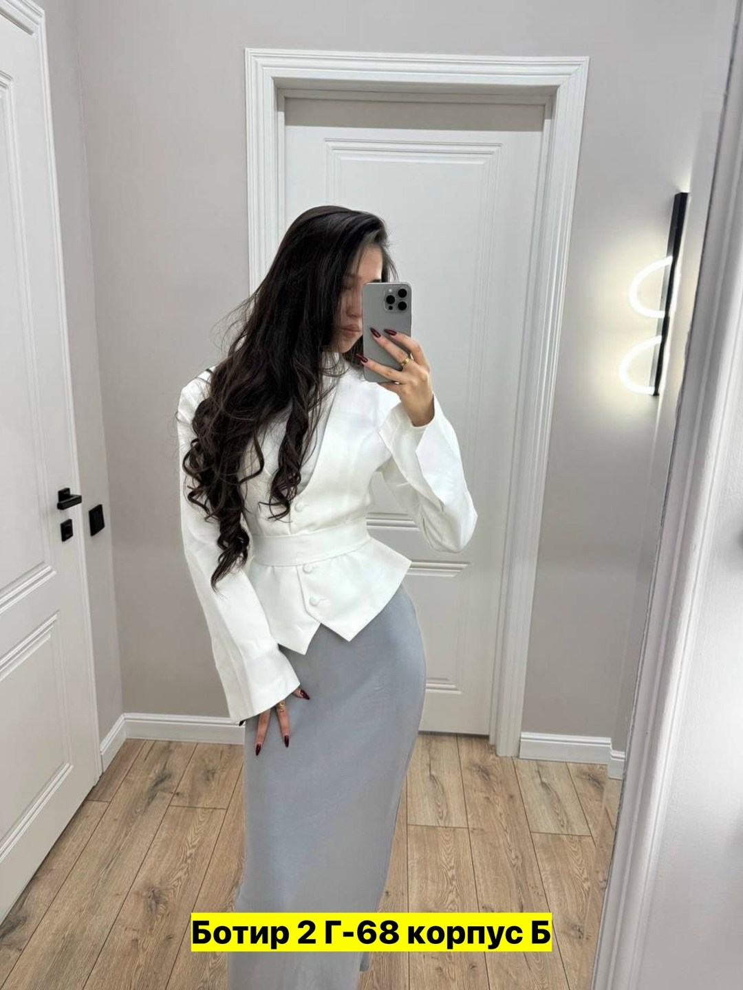 женский костюм с юбкой,костюм пиджак с юбкой,костюм с юбкой,костюм женский,белый костюм с юбкой