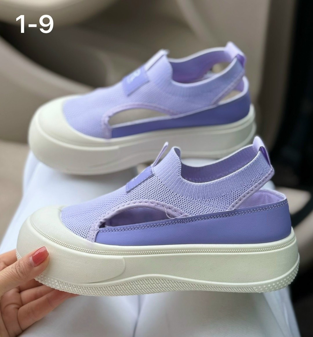 ,женские кроссовки,женская ,кроссовки на плоской подошве,обуви