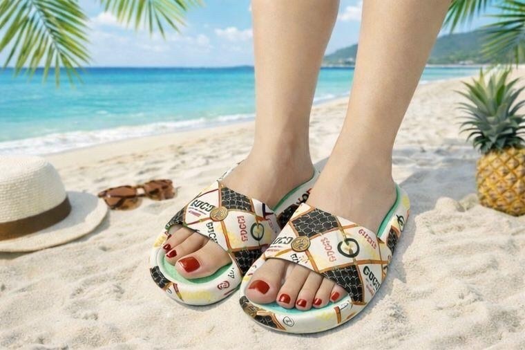 шлепанцы с принтом,шлепанцы женские,женские пляжные шлепанцы,пляжная ,шлепанцы пляжные