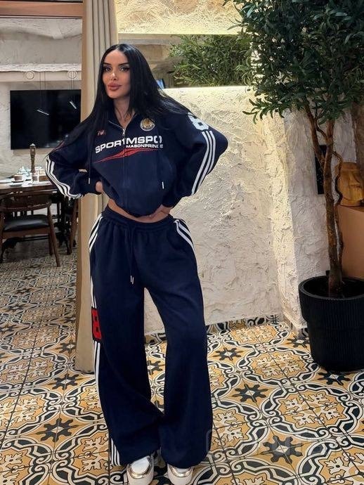 женский спортивный костюм,красный спортивный костюм женский адидас,костюм спортивный,костюм адидас,костюм спорт