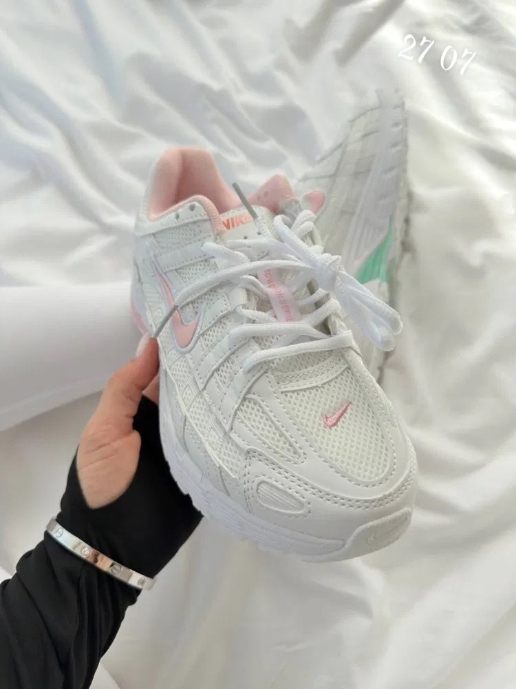 женские кроссовки nike,кроссовки nike,кроссовки,кроссовки женскиe,кроссовки nike initiator