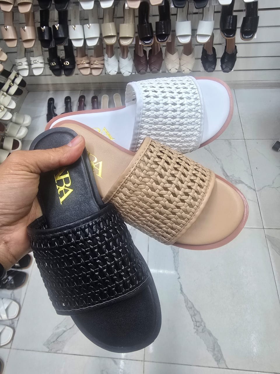 женские сандалии,женские босоножки,шлепанцы женские,сандалии,шлепанцы со стразами