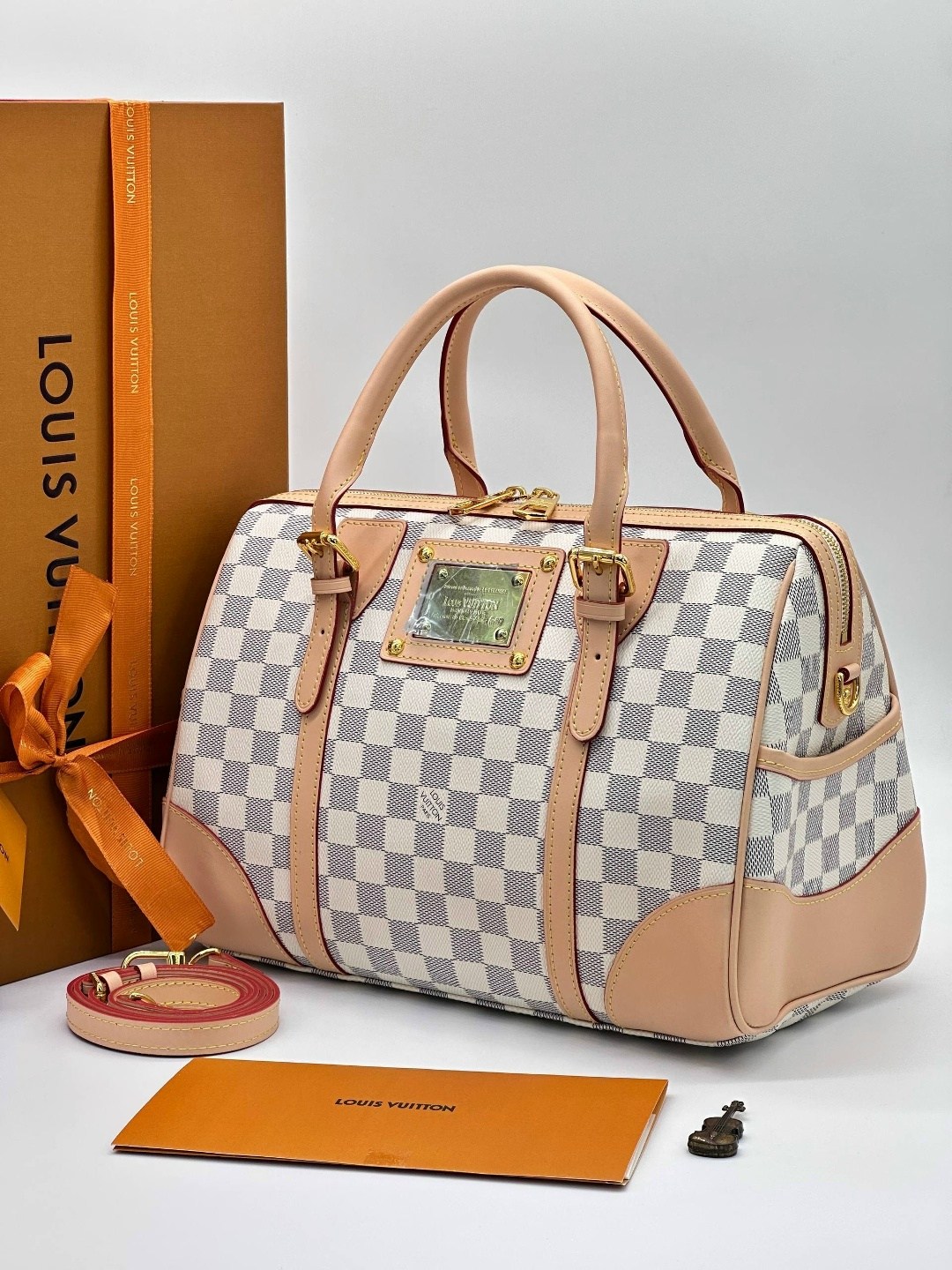 сумки луи виттон,сумка шоппер луи виттон,сумочка луи виттон,сумка женская louis vuitton,луи виттон сумка женская