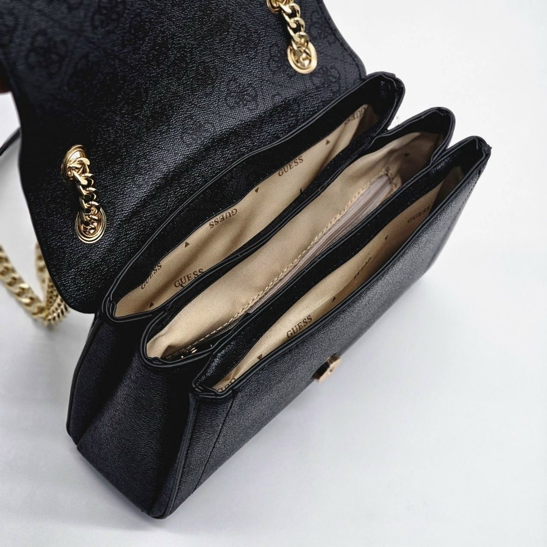 сумка guess,женская сумка guess через плечо,сумка guess женская,сумка женская на плечо guess nell coal logo,сумка через плечо noelle convertible xbody flap clo guess