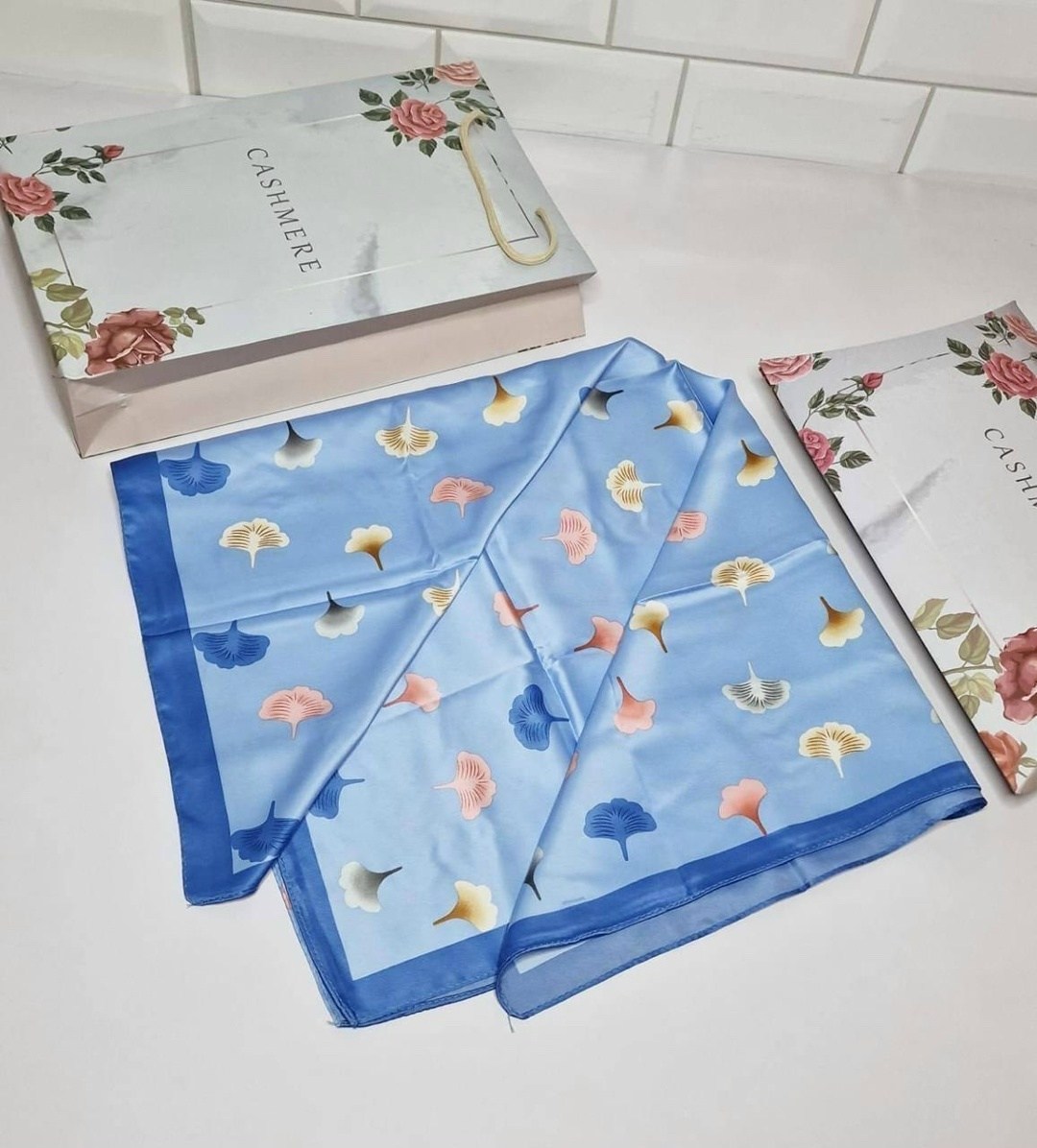 новинки платок,платки шелковые,платки женские,платок шелковый женский,салфетка