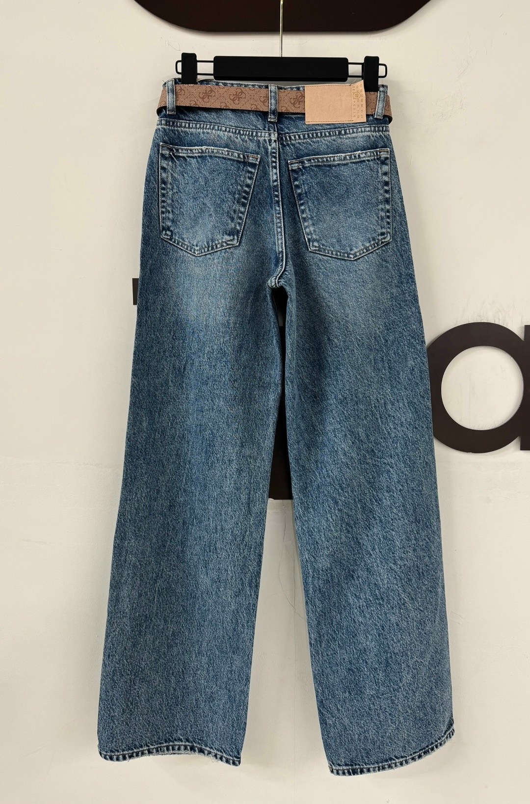 женские джинсы,miu miu джинсы,джинсы,джинсовые брюки,джинсы миу миу