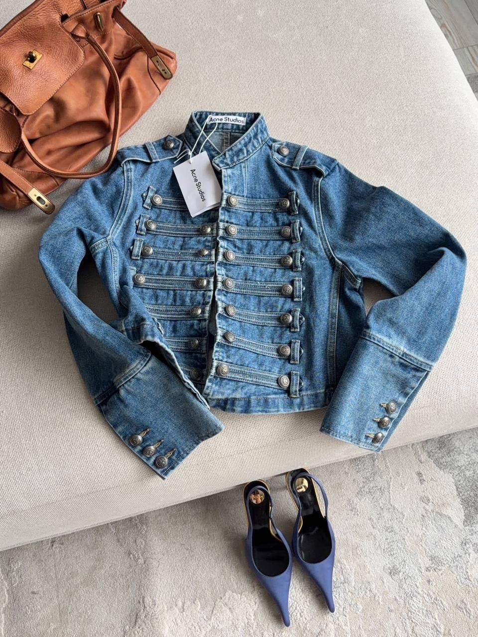 джинсовая куртка,куртка женская джинсовая,джинсовый пиджак,короткая джинсовая куртка,женская джинсовая короткая куртка