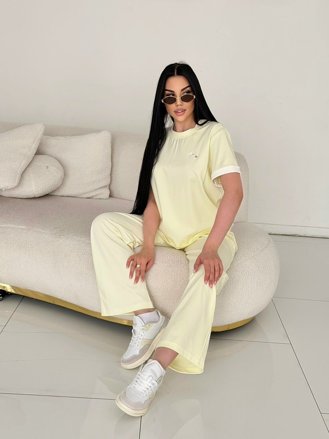 лимонный костюм женский,костюм с брюками,спортивные костюмы женские,трикотажные костюмы,женские костюмы