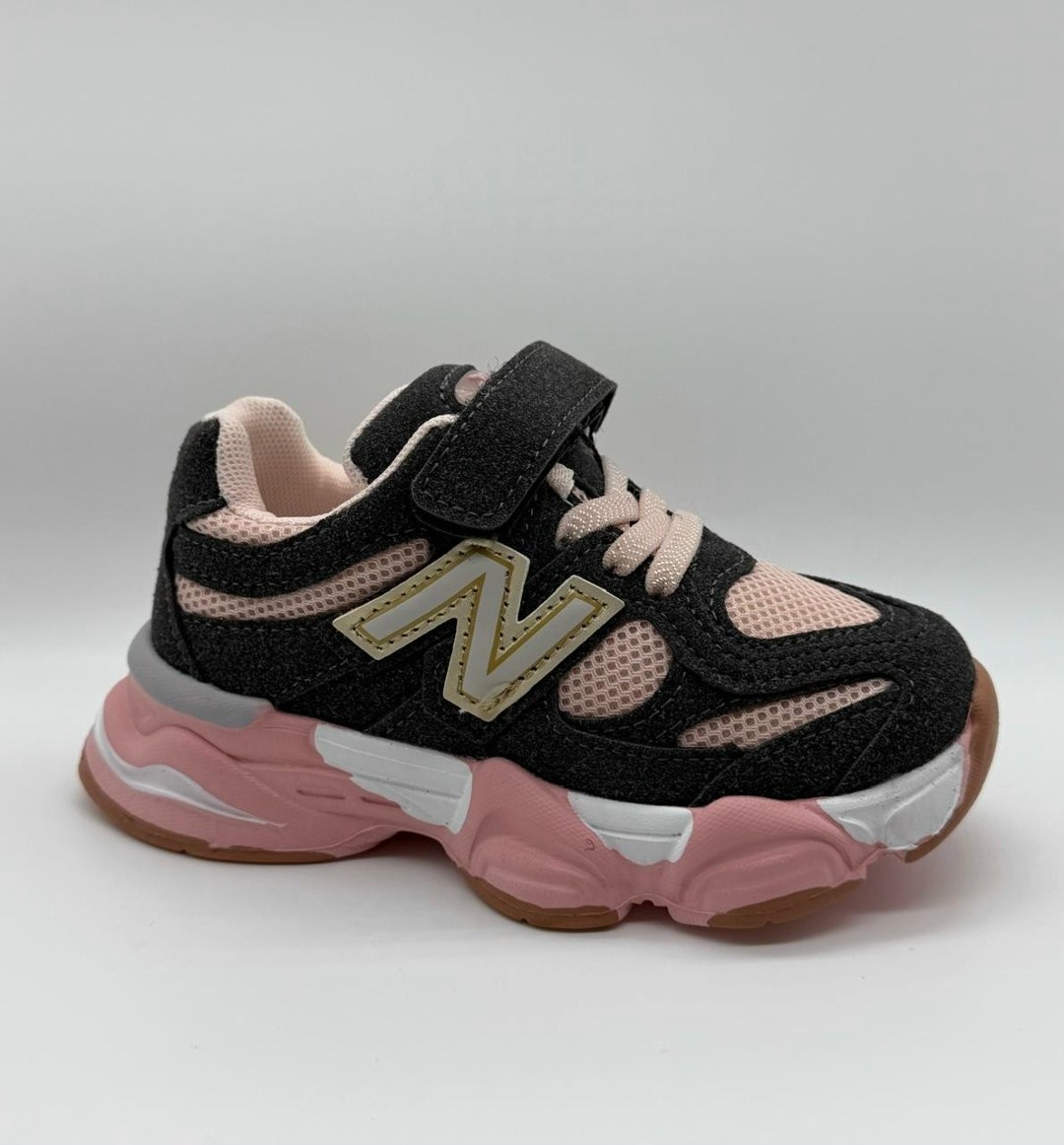 кроссовки,детские кроссовки,,модные кроссовки для девочек,детская