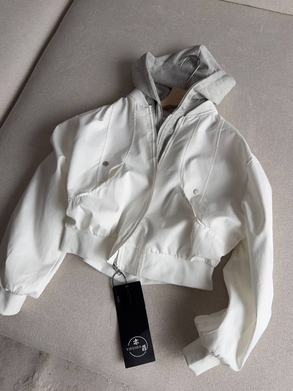 короткая куртка,женская короткая куртка,укороченная куртка,женская укороченная куртка,куртка женская