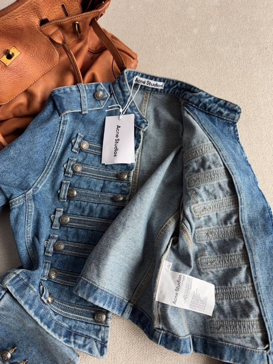 джинсовая куртка,куртка женская джинсовая,джинсовый пиджак,короткая джинсовая куртка,женская джинсовая короткая куртка