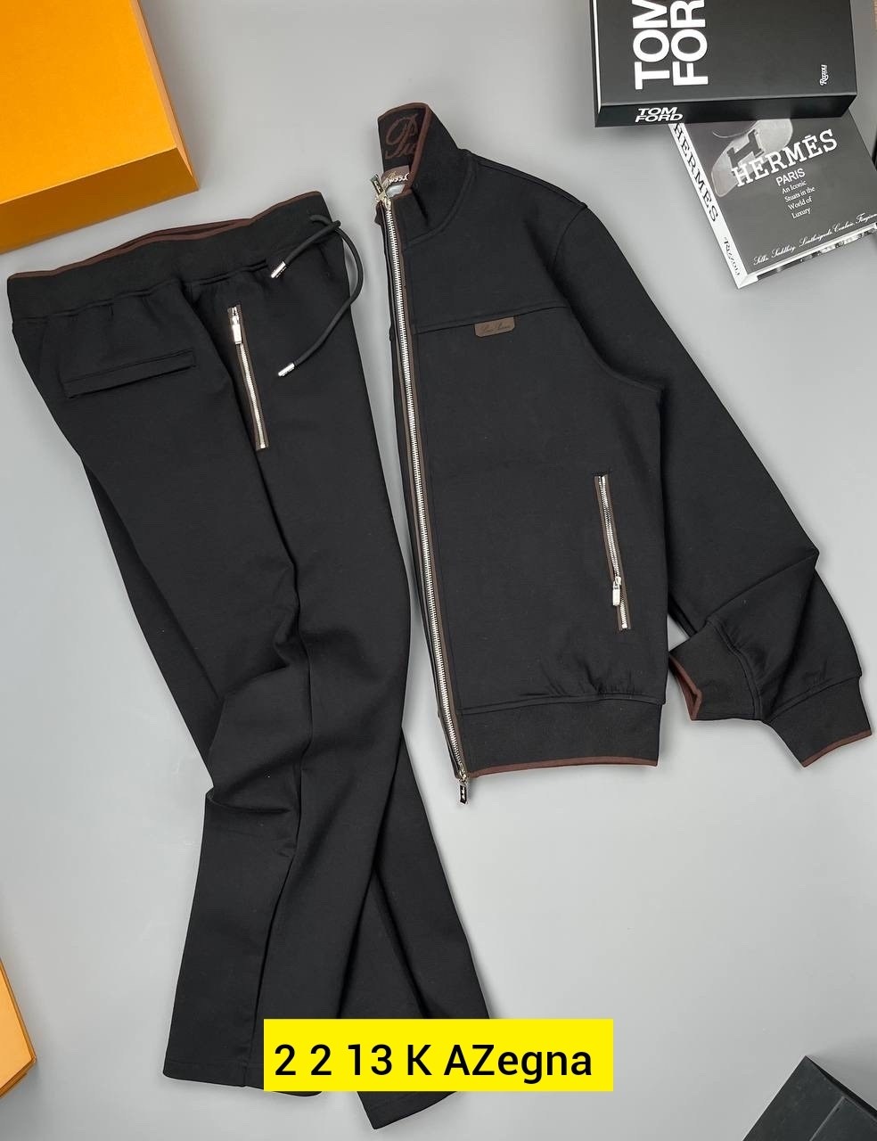 мужской спортивный костюм,спортивный костюм brunello cucinelli,костюм спортивный,спортивный костюм loro piana,спортивный костюм спортивные костюмы