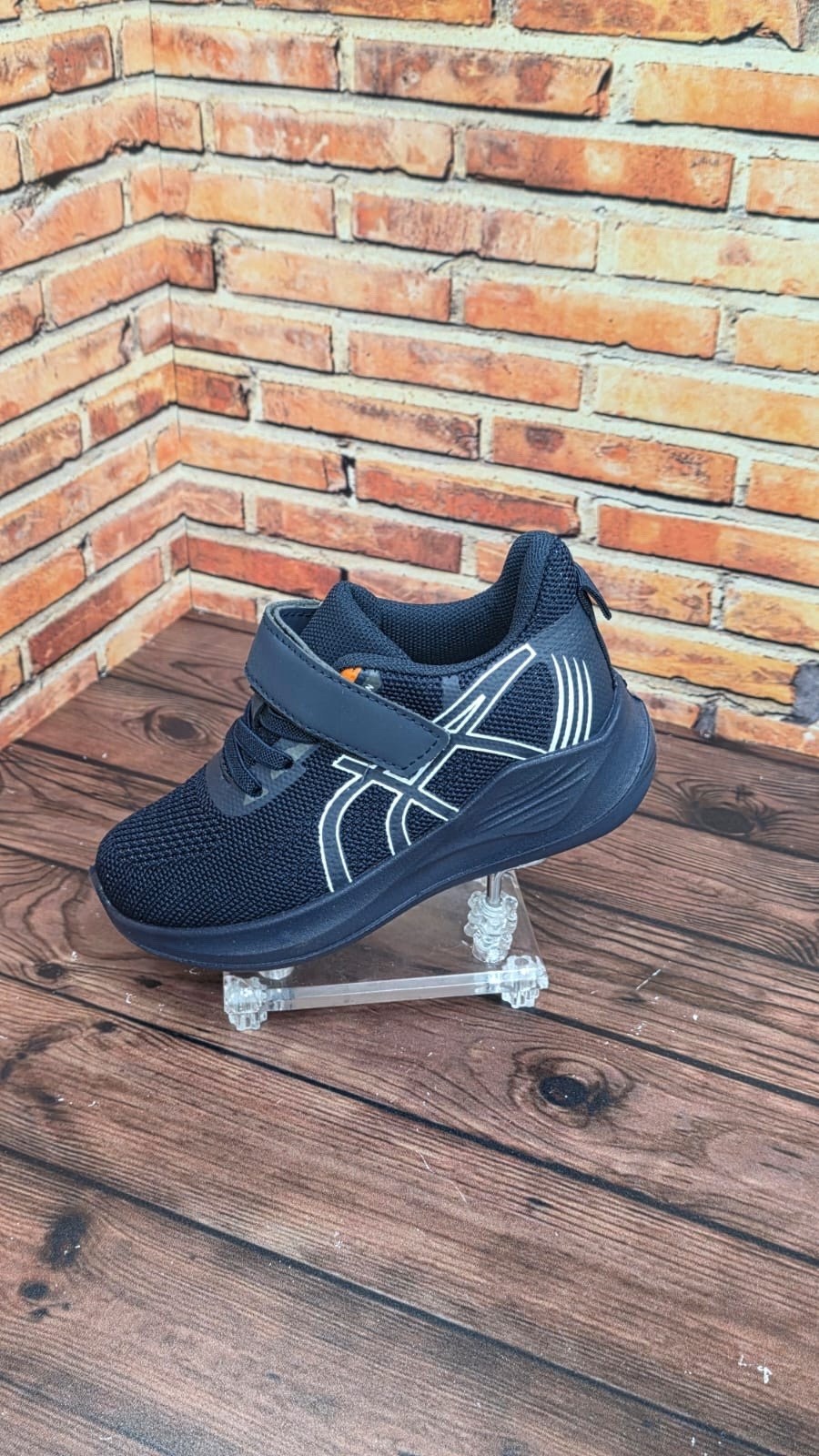 кроссовки,кроссовки детские nike corout mid 36,5,baas кроссовки,кроссовки закрытые,кроссовки летни