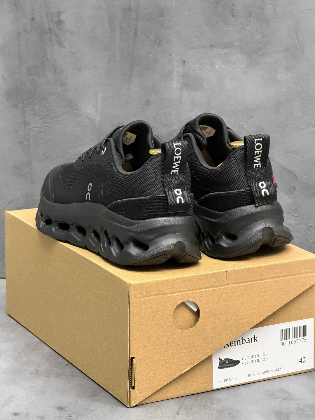 кроссовки,кроссовки loewe,кроссовки loewe x wmns cloudtilt black черный,спортивные кроссовки,кроссовки on x cloudtilt 2 loewe