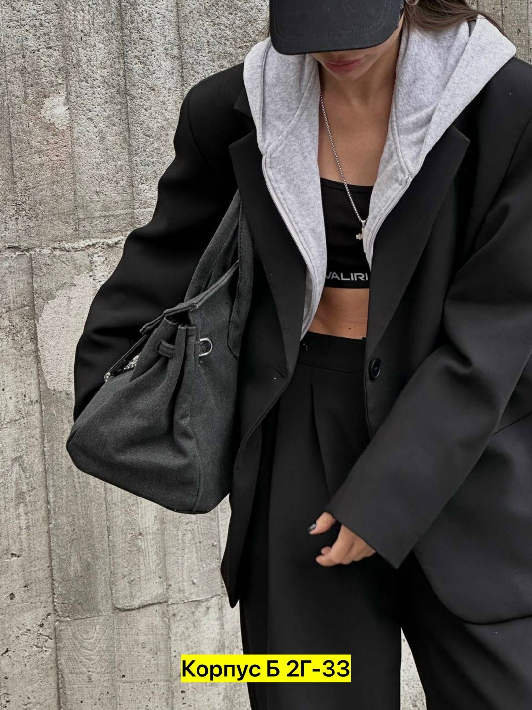 брючный костюм,брючный костюм женский,брючный костюм двойка ann-a236t590,брючный костюм черный,костюм брючный двойка классический
