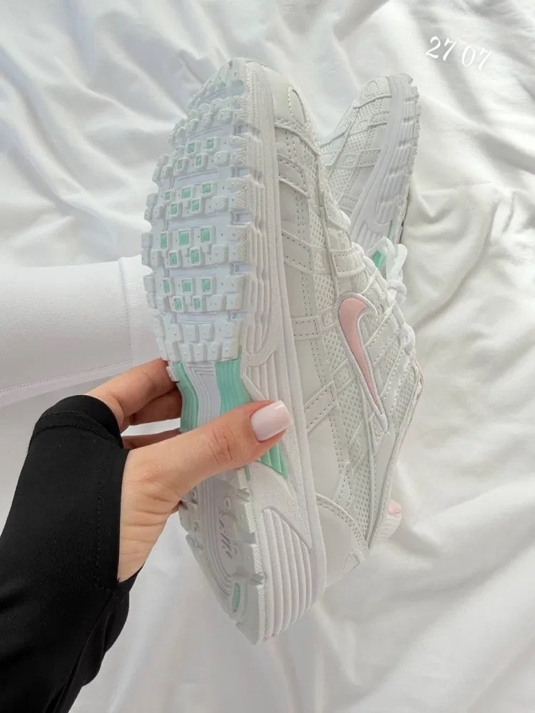 женские кроссовки nike,кроссовки nike,кроссовки,кроссовки женскиe,кроссовки nike initiator