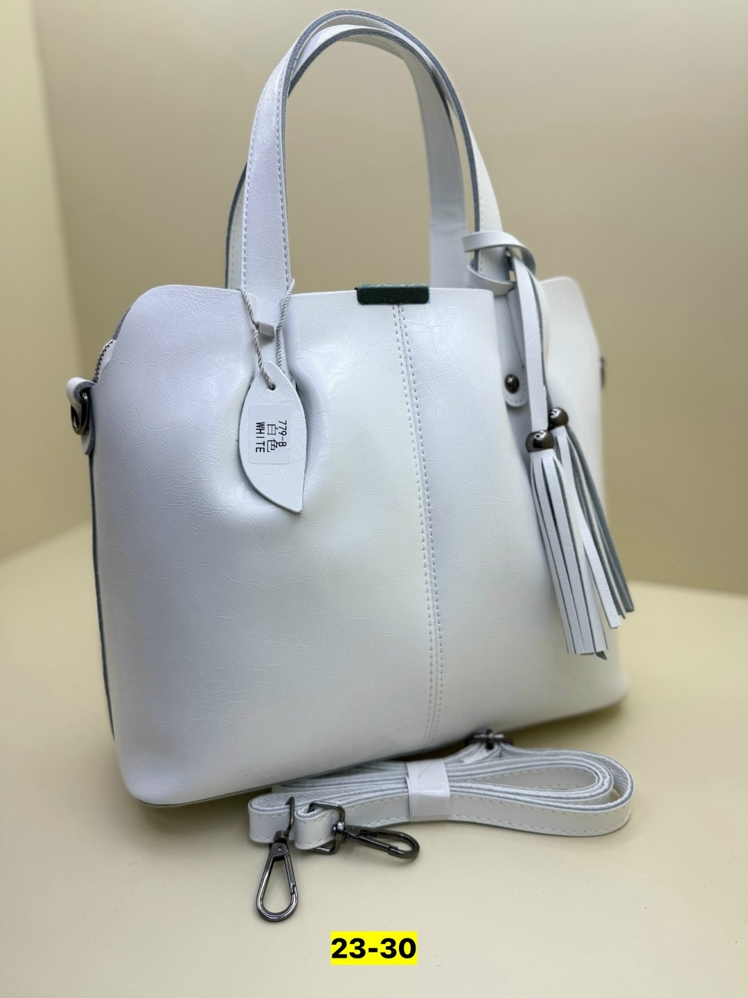 женская кожаная сумка,сумки женская,белая сумка женская,белая сумка,сумка женская классическая