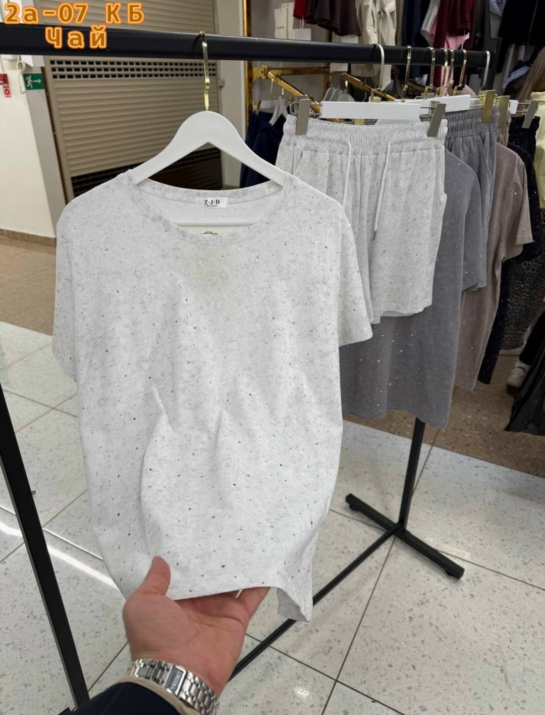 костюм повседневный,костюм с шортам,женские летние костюмы,базовый костюм