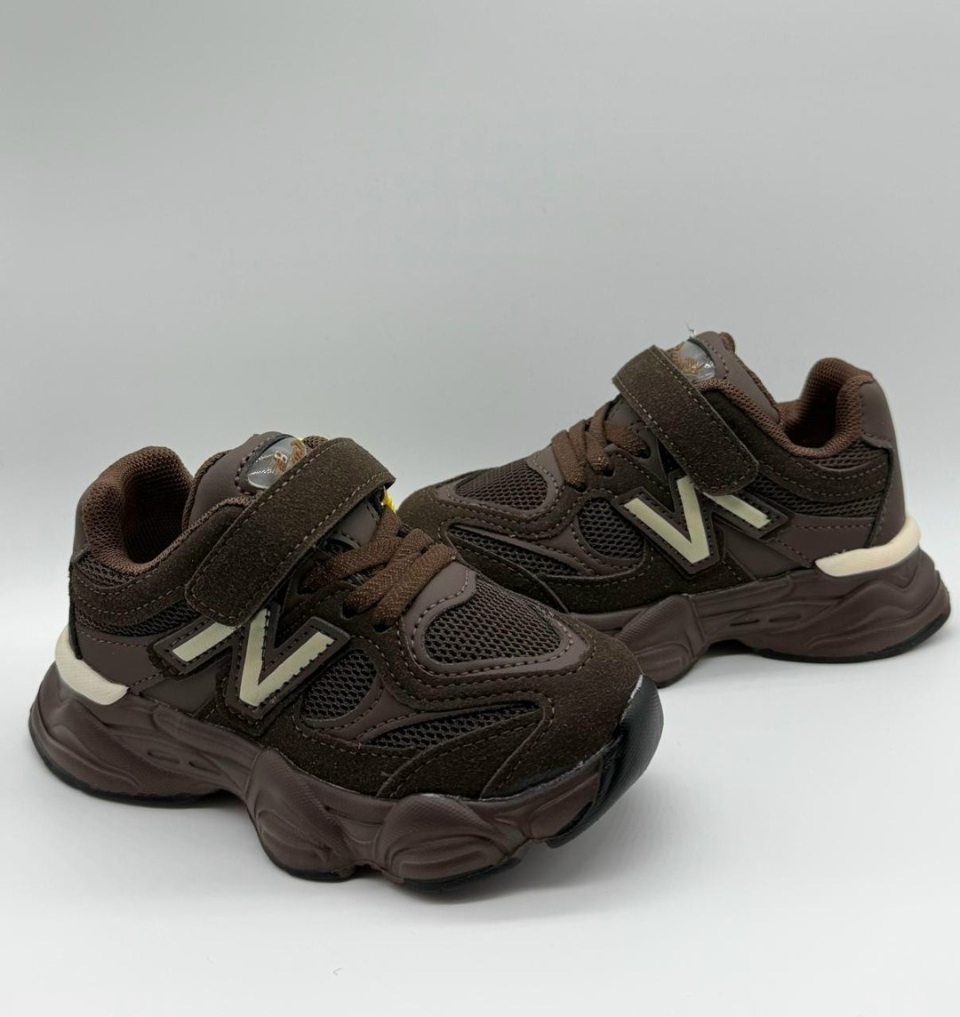 кроссовки,детские кроссовки,,модные кроссовки для девочек,детская