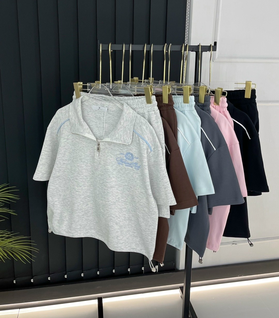 костюмчик,костюм с шортами и футболкой поло летний insomand,женские костюмы,спортивный костюм,костюм двойка