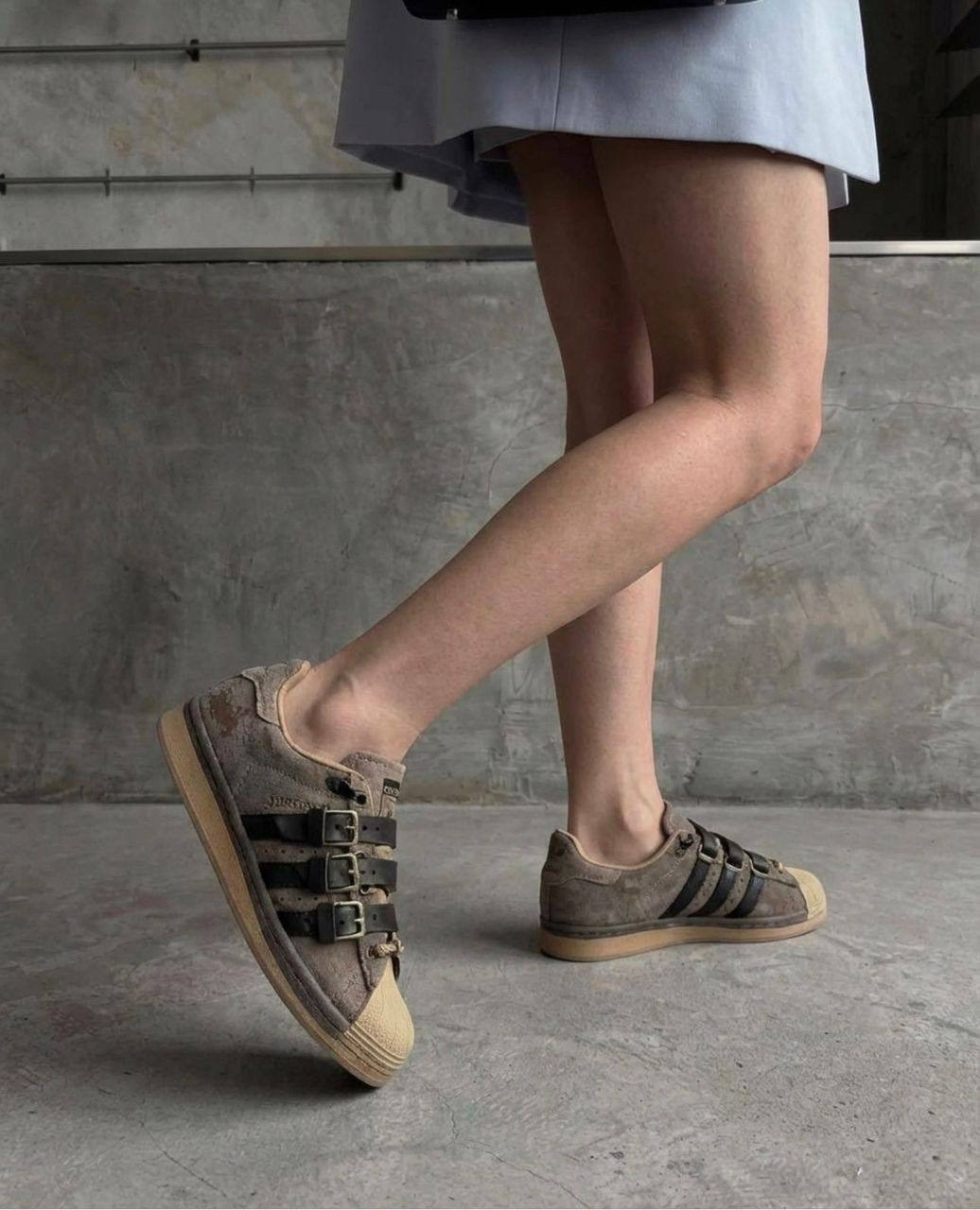 кроссовки adidas superstar,,спортивная  ad originals superstar adidas,кроссовки adidas superstar peri shoes,кроссовки adidas superstar rabbit hole brown