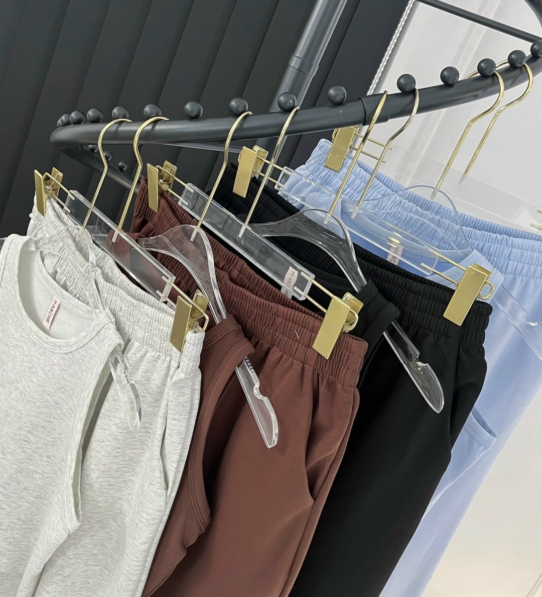 костюм женский,стильные костюмы,костюм трикотажный,женский костюм двойка,брючный комплект