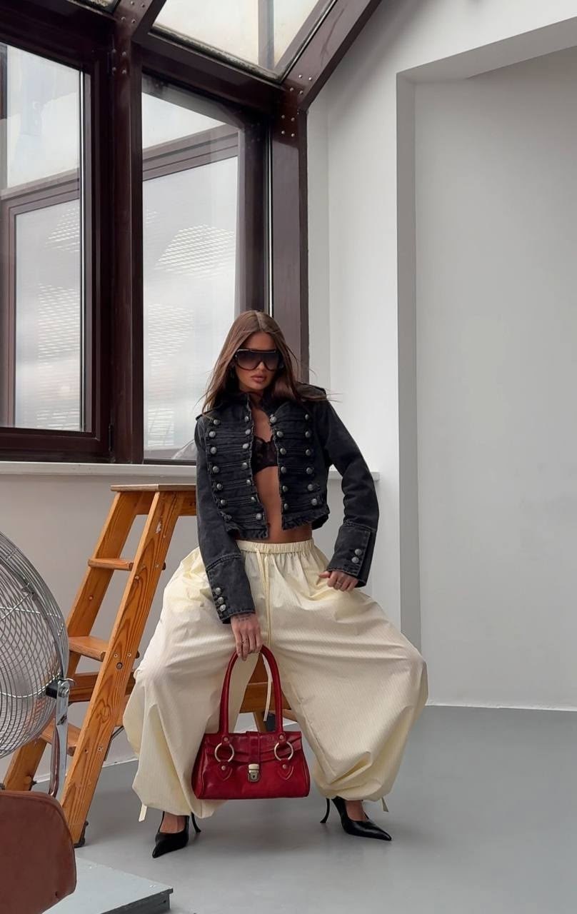 богемный вдохновленный военный стиль джинсовая куртка черная пуговица супер,богемный вдохновленный военный стиль джинсовая куртка черная пуговица,джинсовая куртка в стиле милитари,куртка джинсовая с э