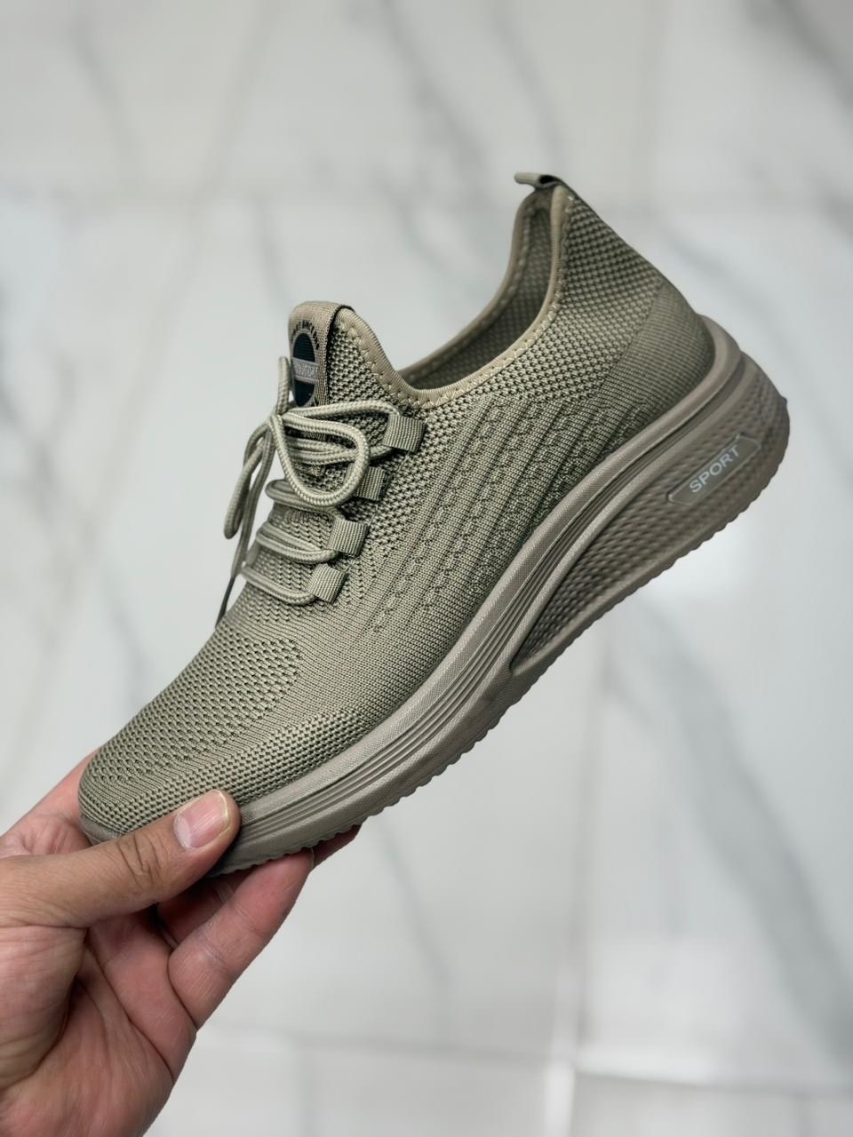 кроссовки,кроссовка мужской,мужские кроссовки,спортивные кроссовки,кроссовка