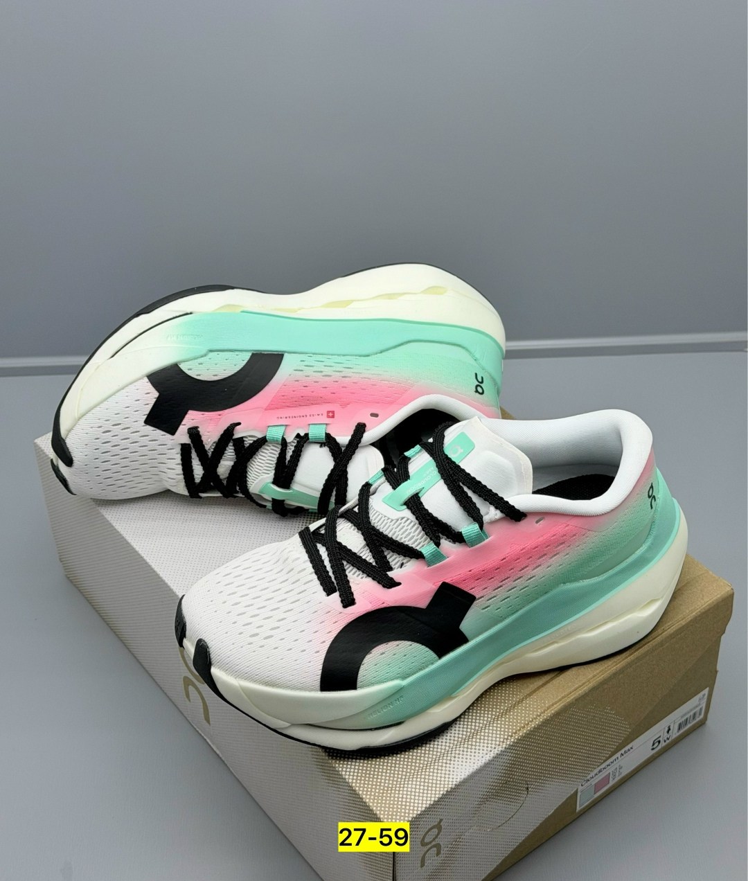 кроссовки,кроссовки беговые,спортивные кроссовки,спортивная ,кроссовка