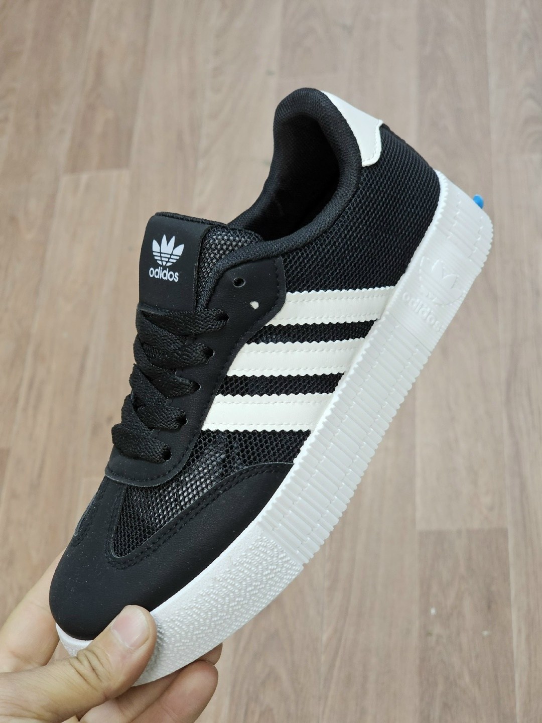 кроссовки adidas samba,кроссовки adidas,адидас самба белые,женские кроссовки adidas,кроссовки мужские женские adidas