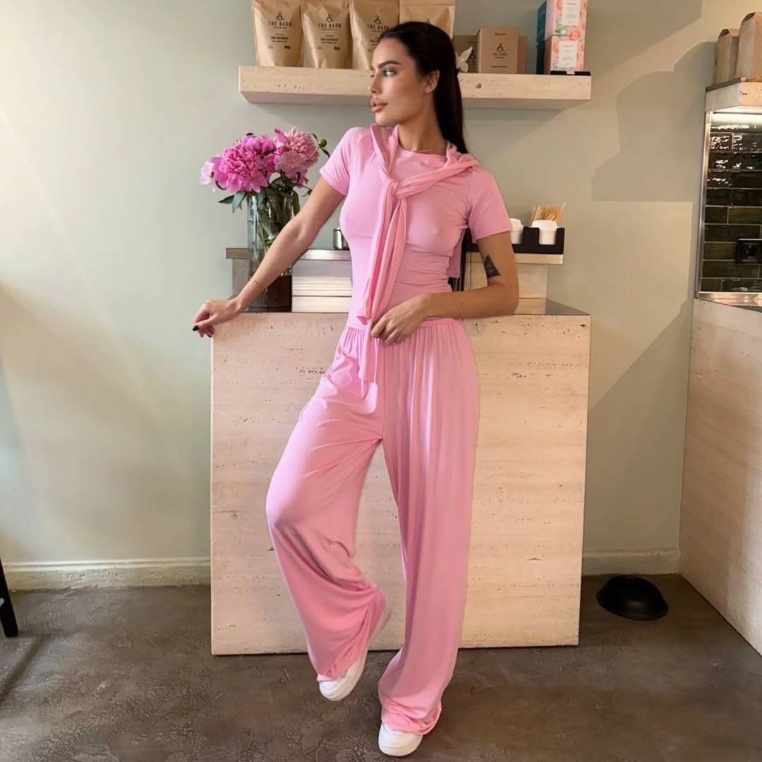 ,костюм брючный вечерний с драпировкой,костюм женский,трикотажные костюмы