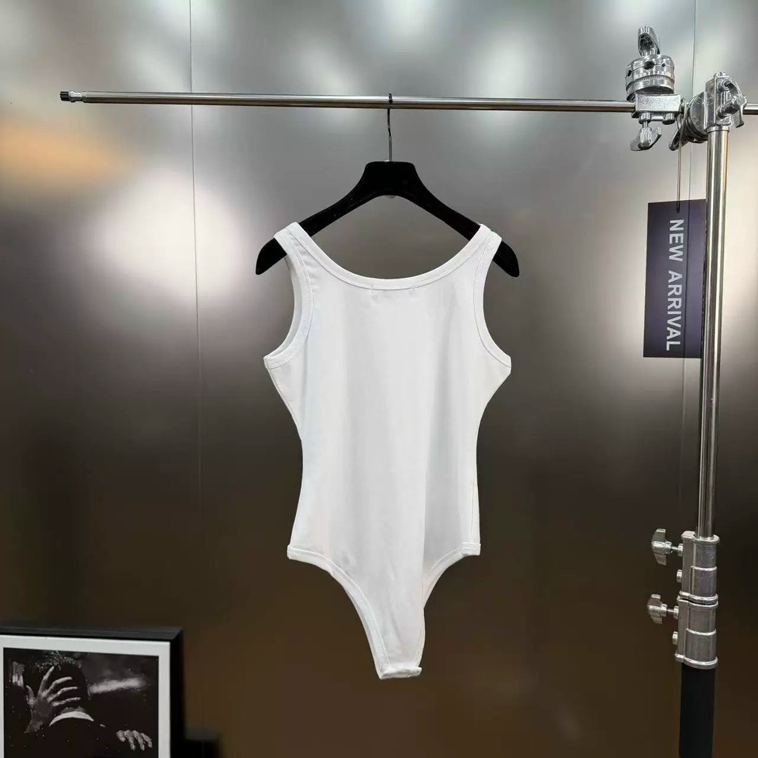 купальные костюмы,купальник женские,купальник слитный женский,купальники модные,купальник слитный versace