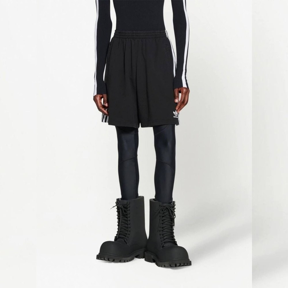 шорты адидас,шорты adidas originals,шорты adidas,шорты адидас ориджинал,шорты женские adidas