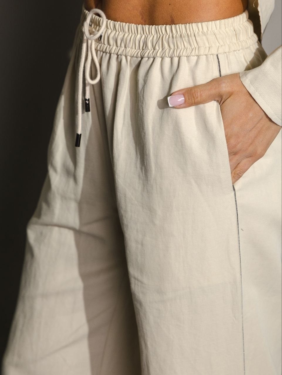 костюм бежевый,льняной костюм с брюками,костюм с брюками,стильные костюмы,костюм брючный из льна