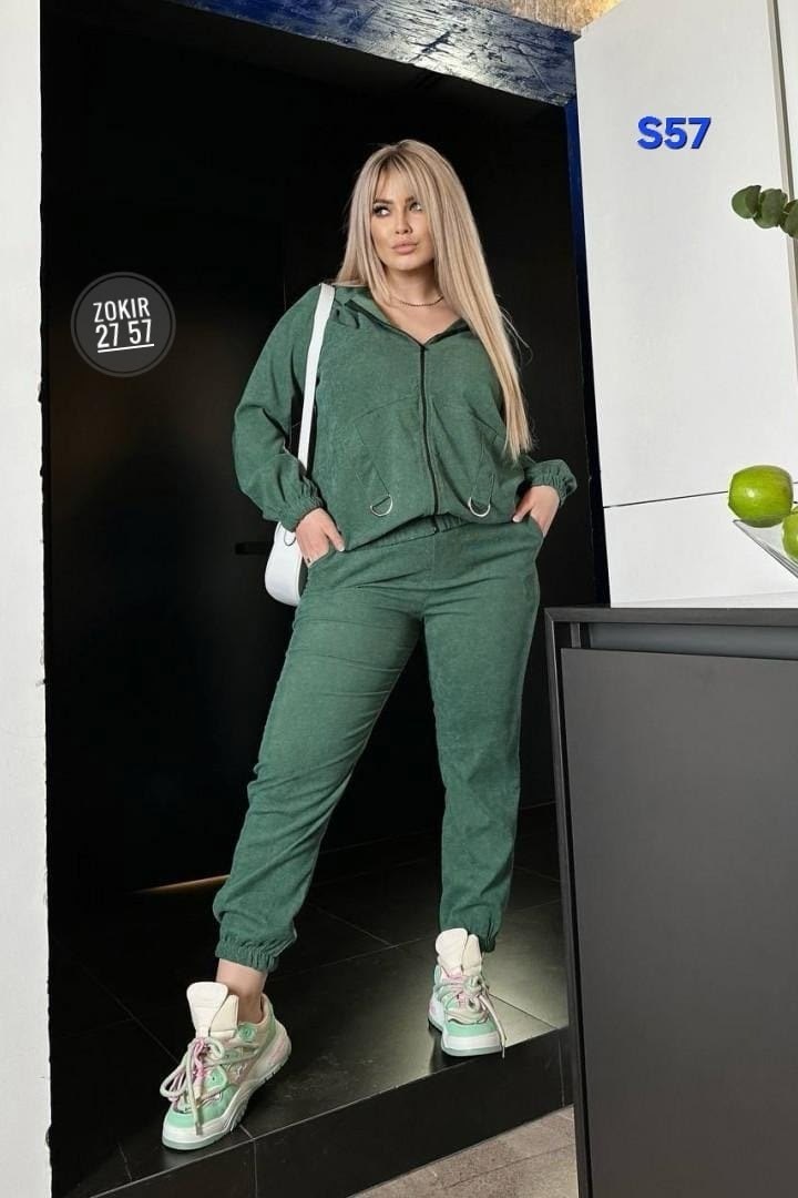 велюровый спортивный костюм женски,cпортивный костюм велюровый,женский велюровый спортивный костюм большого размера,велюровый спортивный костюм большие размеры,велюровый спортивный костюм больших разм