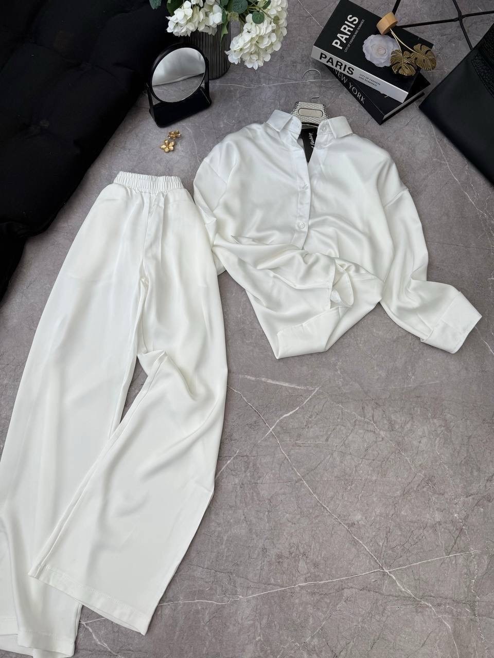 белые костюмы,белый брючный костюм,комплект костюм,шелковый костюм,рубашка женская