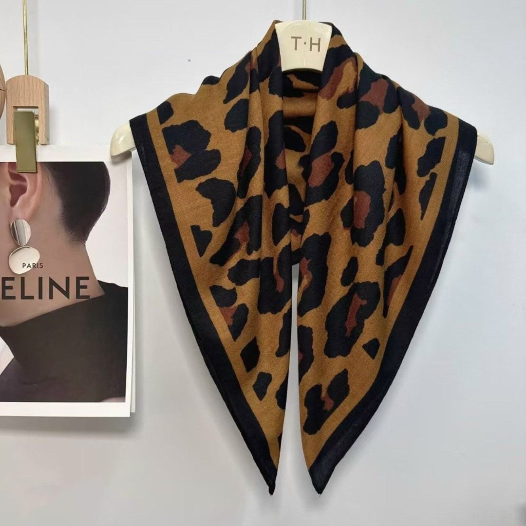 шелковый шарф,шарф женские,женский шелковый шарф,шарфы для женщин,шарфы и платки