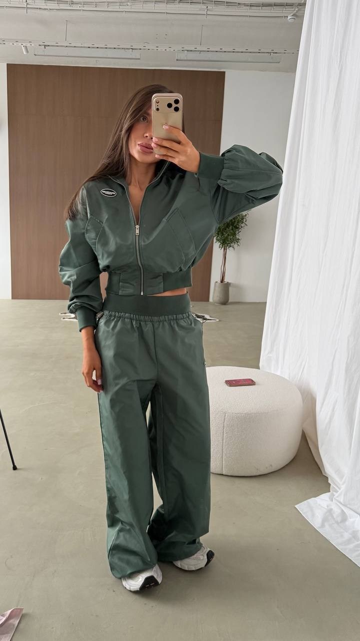 спортивный костюм,женский спортивный костюм,костюм молодежный,женский костюм,костюм карго